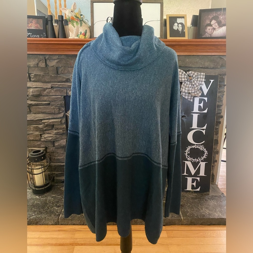 Smartwool Edgewood Poncho Sweater